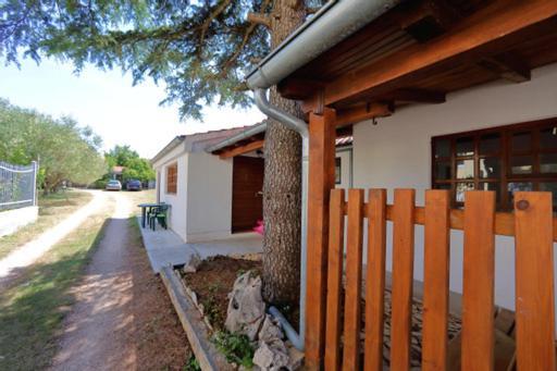 Apartmani Pjer 2 Бибинье Экстерьер фото